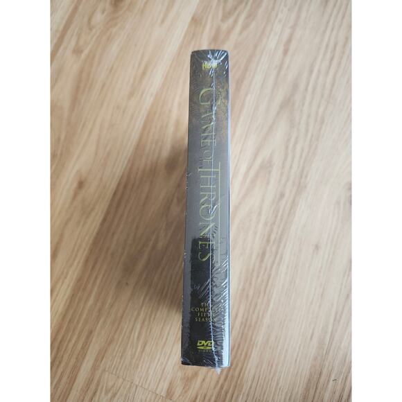 Game of Thrones: The Complete Fifth Season (DVD, 2016, 5-Disc Set, HBO New) - Picture 3 of 4